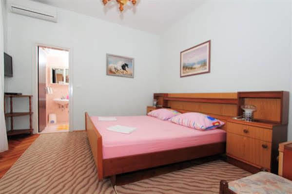 דוברובניק Guesthouse Victoria מראה חיצוני תמונה